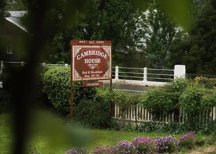 Cambridge House Breakfast & Bed